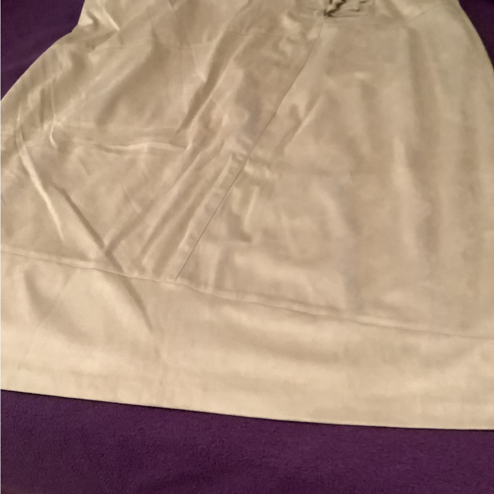 Woman’s skirt